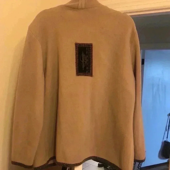 KD Spring extra large sweater - Picture 4 of 6